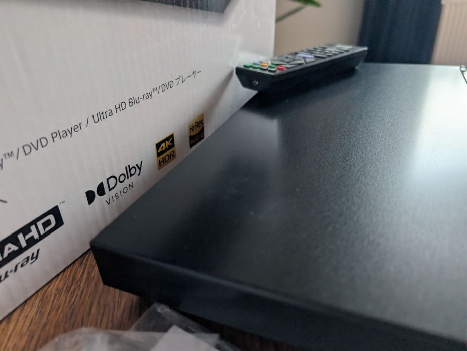 Odtwarzacz Blu-ray Sony UBPX-700/K, gwarancja