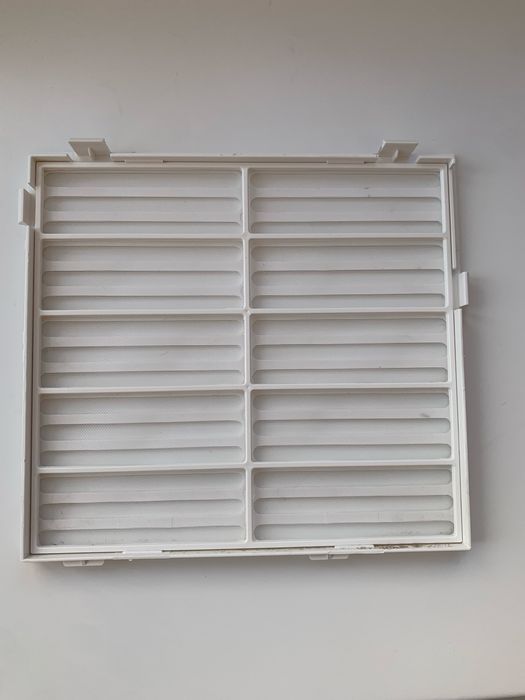 80€ Desumificador Ruby 16L com 1 ano, filtro limpo e tenho 2 em stock.