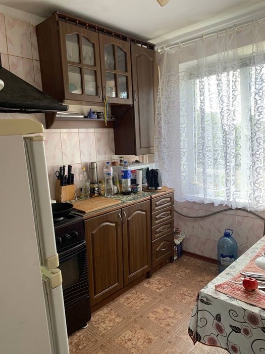 Продам 3-х кімнатну квартиру, селище Шевченкове