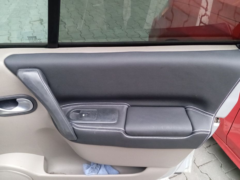 Дверні вставки, поклейка вставок