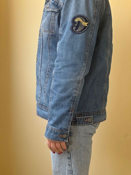 Утеплена джинсова куртка