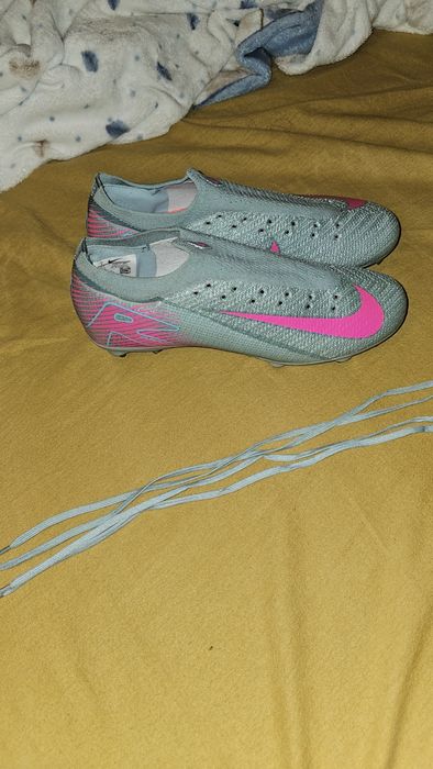 Mercurial Vapor 16 Ocean Cube/Pink Blast tamanho EU 41 Novo, nunca usado