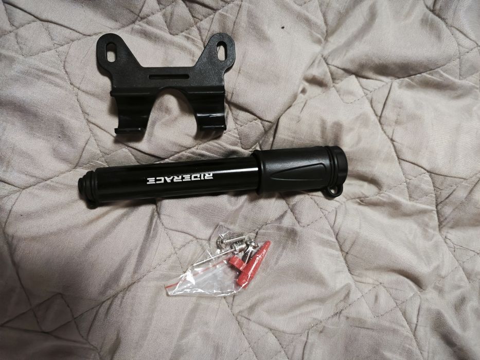 насос для велосипеда Riderace