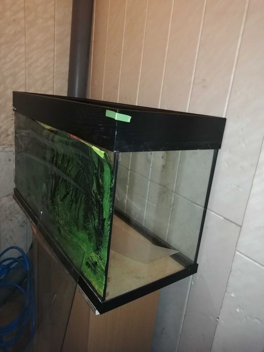 sprzedam akwarium eheim 200 litrów