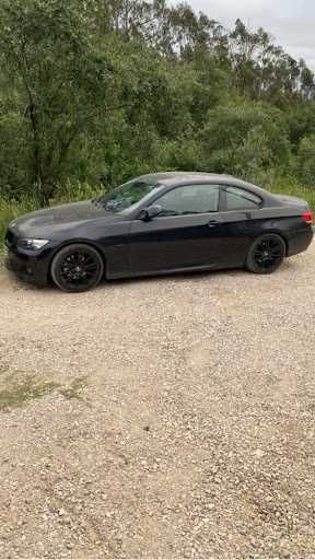 BMW E92 Coupé 320d - Look Full Black (Matrícula Francesa)