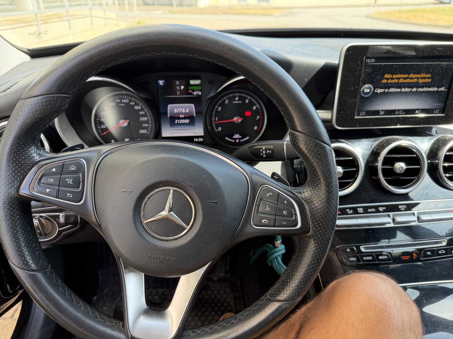 Mercedes-Benz C 350 — fotografia 11