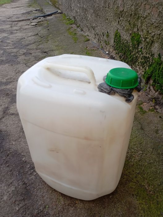 Канистра 20 л, 10 л