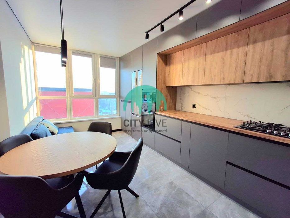 Оренда 2-кім квартири в ЦЕНТРІ, ПІДЗЕМНИЙ ПАРКІНГ (51)