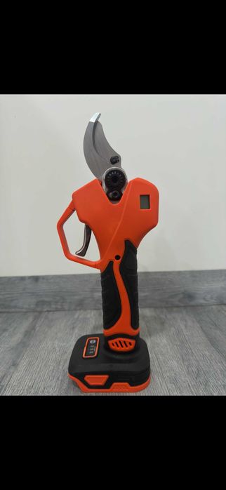 Tesoura de Poda Elétrica 21V - Kit Completo (Bateria + Carregador) - Sem Fios - 2000mAh