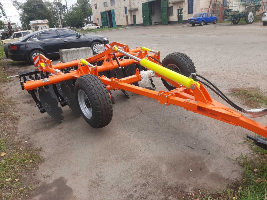 Дискова борона Таурус 2.4Н-01