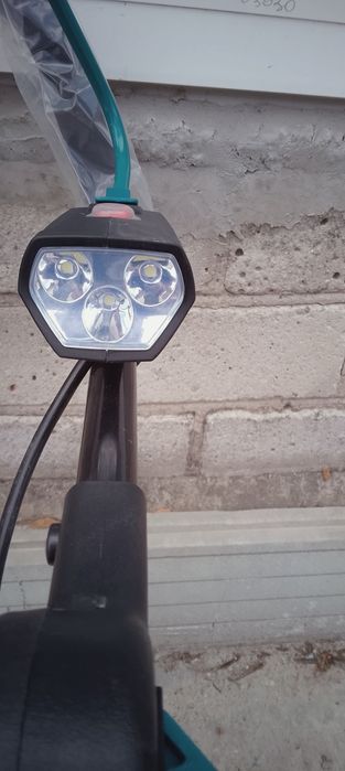 Снігоуборочна електро машина