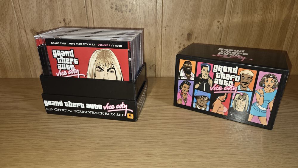 Grand Theft Auto: Vice City Official Soundtrack Box