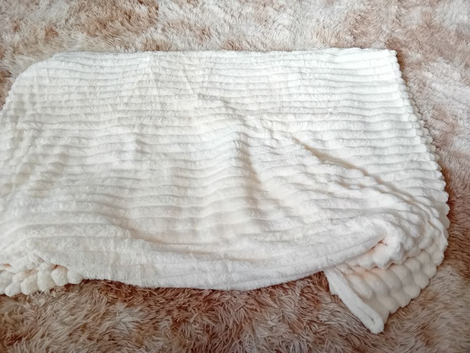Luksusowy bardzo duzy koc mitacja futra nowy puszysty miękki