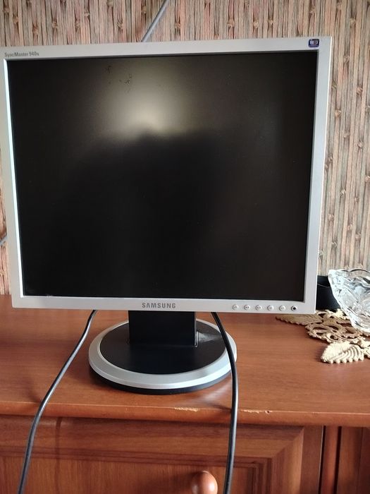 Монитор Samsung 940N