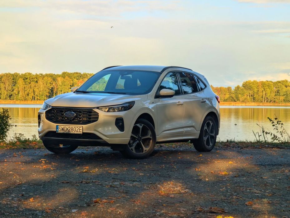 Ford Kuga Ford Kuga Escape 2.0 AWD ST-Line Select Bang & Olufsen 250KM 2025