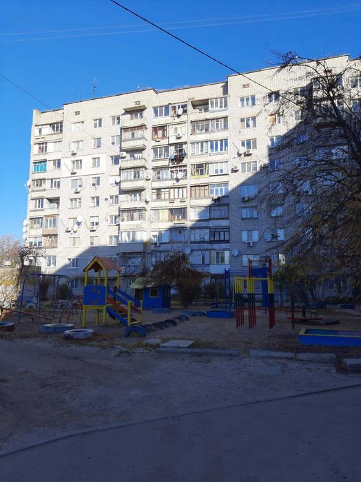 Продам 4-х квартиру Крюкова Передовая Отечественная Донецкое шоссе 80м