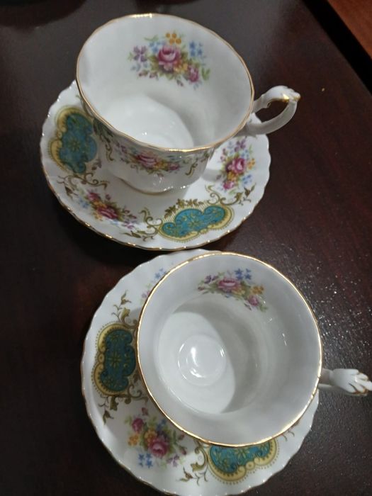 Tea/Coffee Set449117285086679041