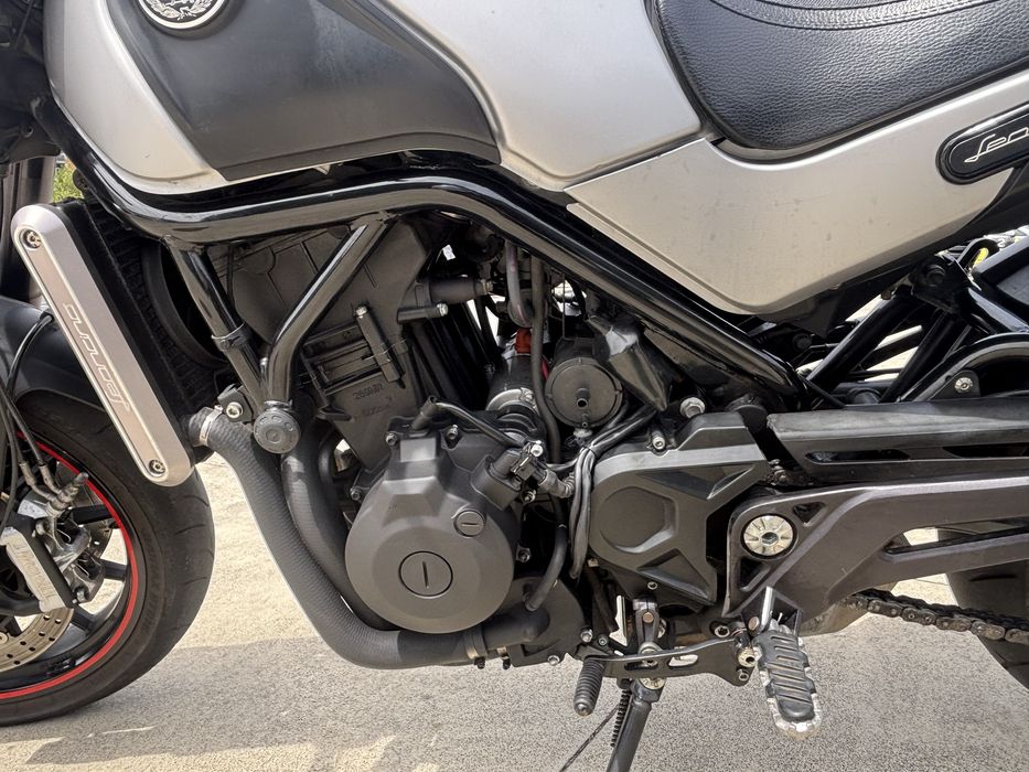 Benelli  leoncino 500