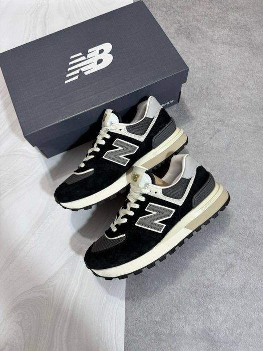 Чоловічі кросівки New Balance 574 The InteLLigent Choice