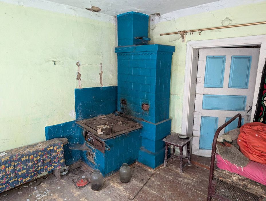 Три будинки з ділянками  без сусідів