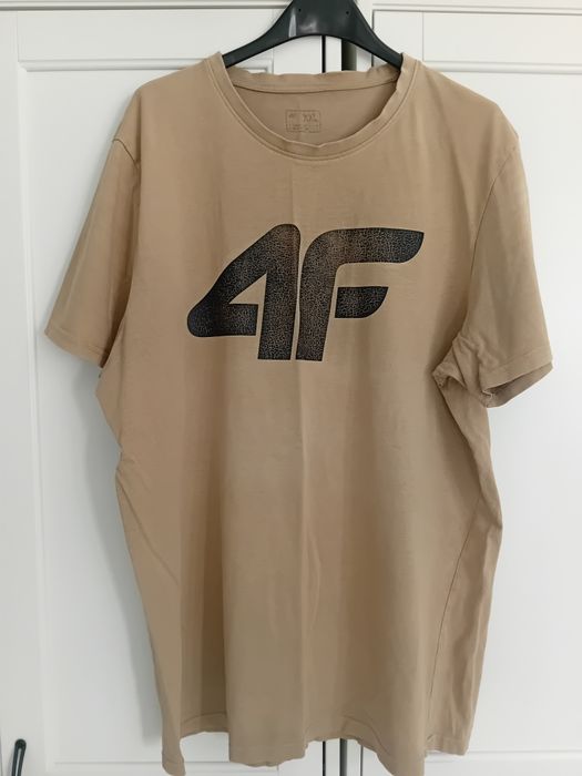 #4F T-shirt beżowy 2XL