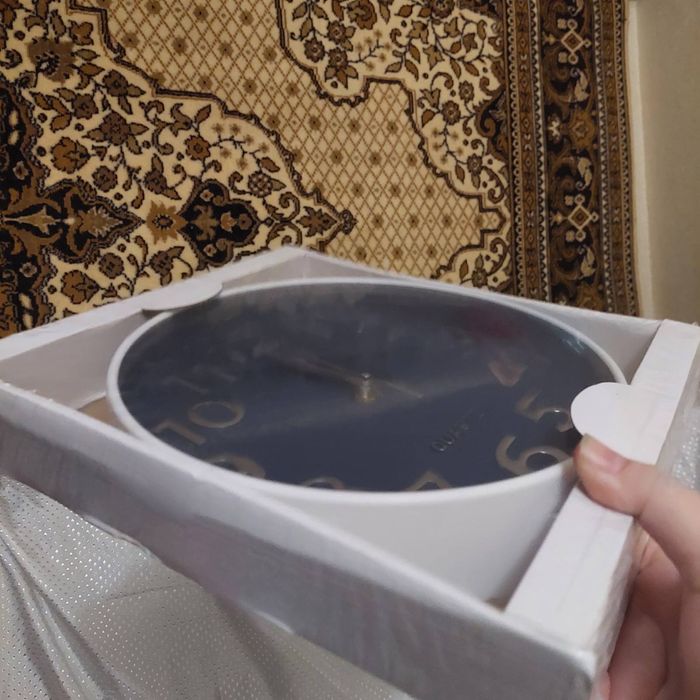 Настінний Годинник 165 грн, 24 см діаметром