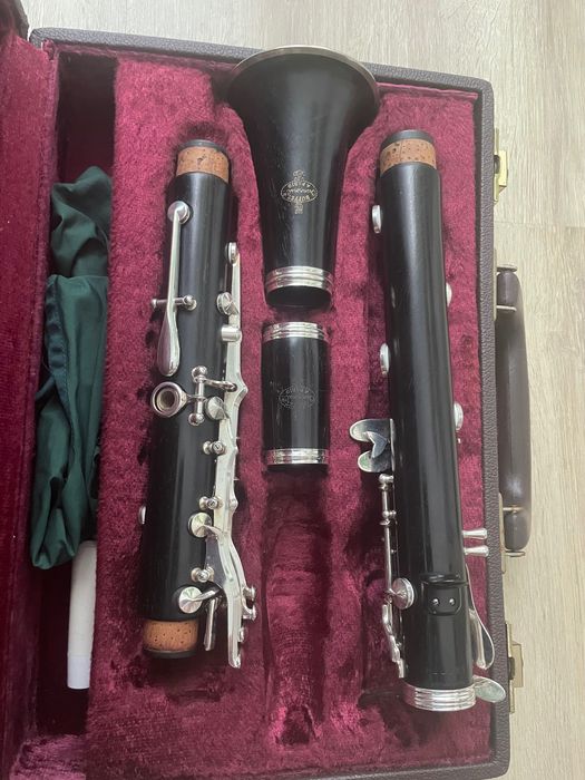 Clarinete Buffet Crampon E11