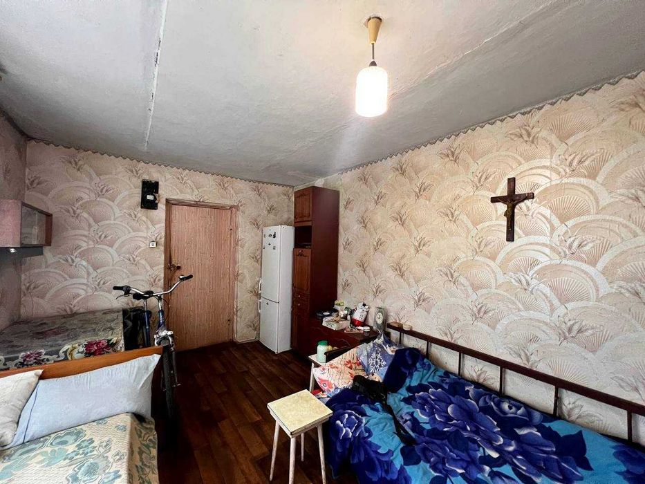 продам кімнату в гуртожитку Шерстянка