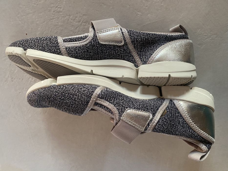 Clarks Trigenic 41 baleriny nowe
