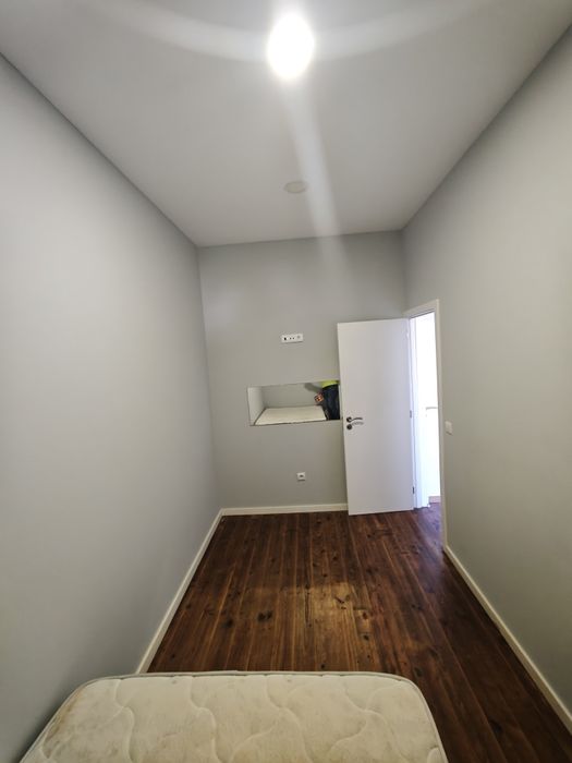 Quarto com cama de casal