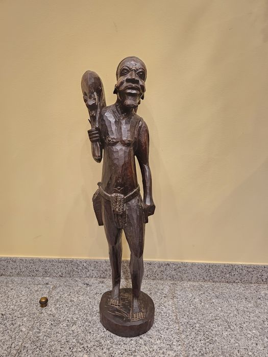 Estátua africana de Angola