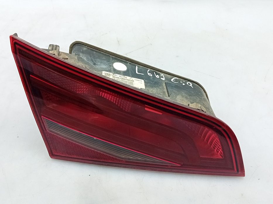 Farolim da mala esquerdo AUDI A3 Sportback (8VA, 8VF)