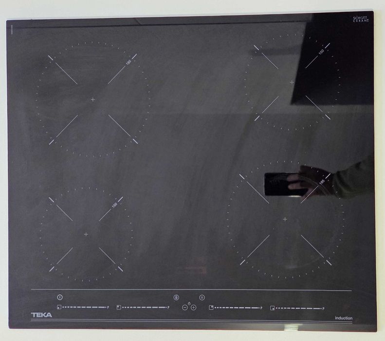 Placa Indução TEKA IZC64010BK - 4 Zonas - Semi Nova