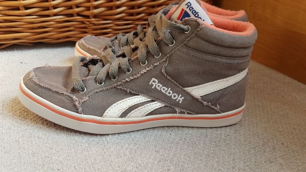 Buty firmy  Reebok dla dziewczynki rozm 37
