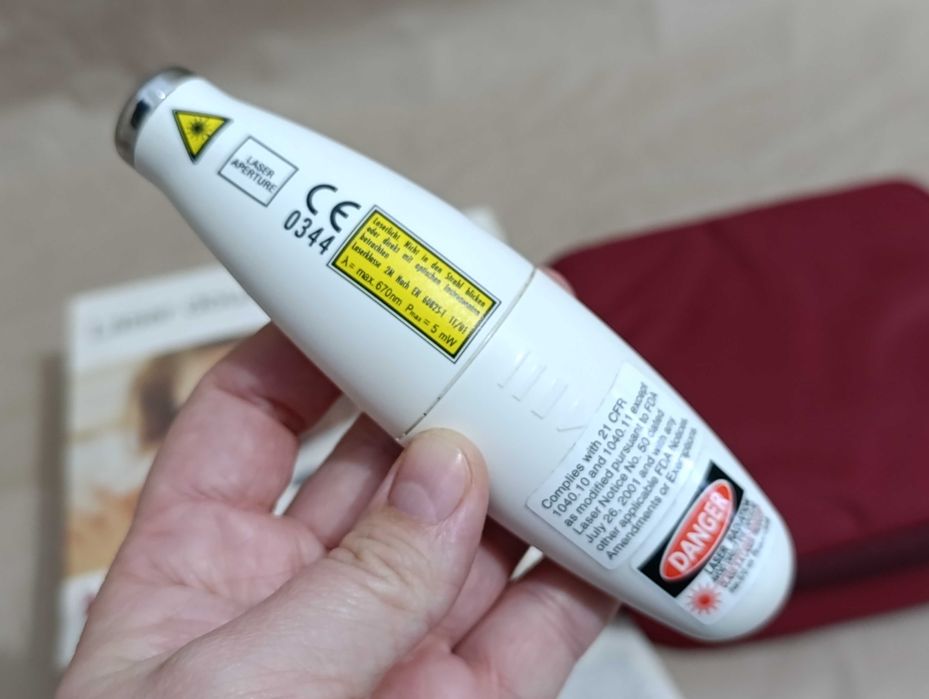 Косметичний лазер для домашньої терапії Beurer SL30