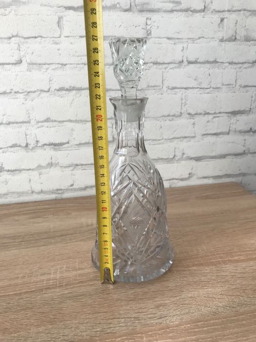 Kryształowa karafka PRL