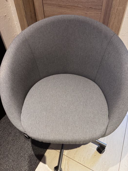 Krzeslo obrotowe Vissle szary - IKEA