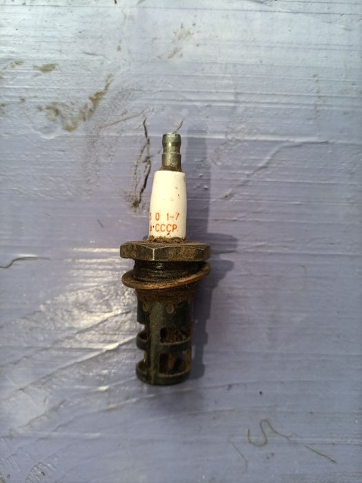 Свічка розжарювання.