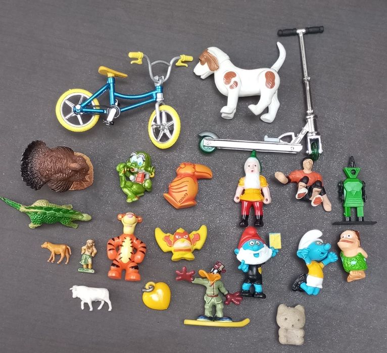 Bonecos diversos