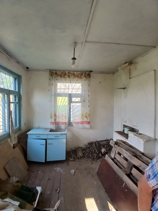 Продаж дачного будинку