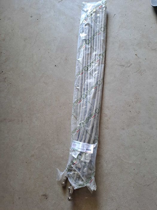 Przyłącze wężyk elastyczny