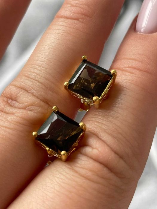 Серебряные серьги 925 пробы с дымчатым кварцем 8х8мм