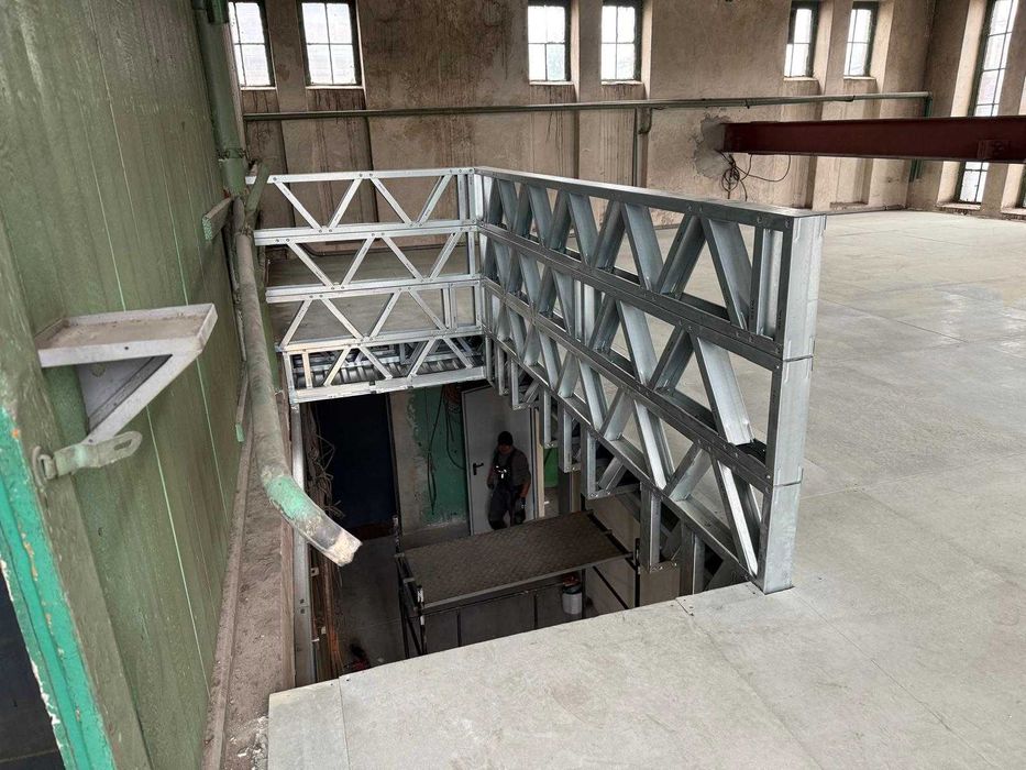 Płyty cementowo-drzazgowe (cementowo-wiórowe)