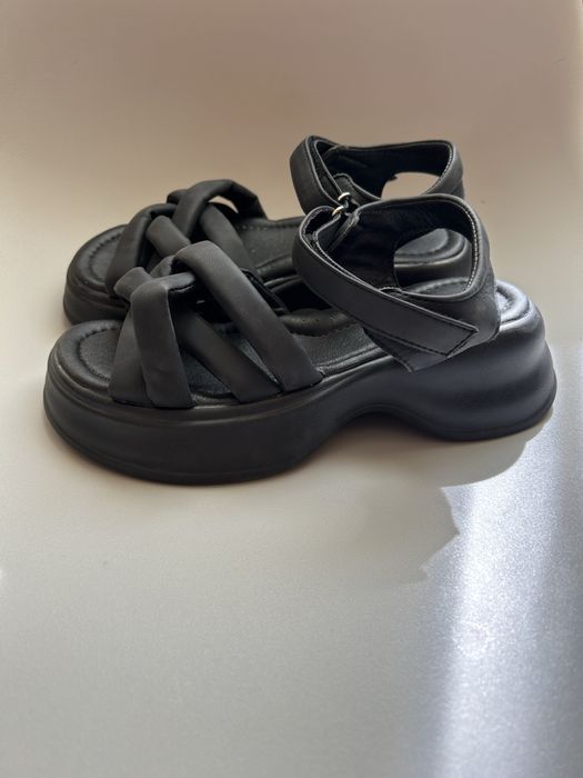 Літо для дівчинки