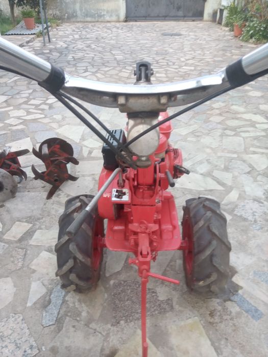 Motocultivador Honda f 400