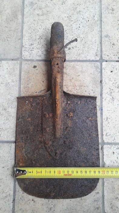 велика саперна лопата