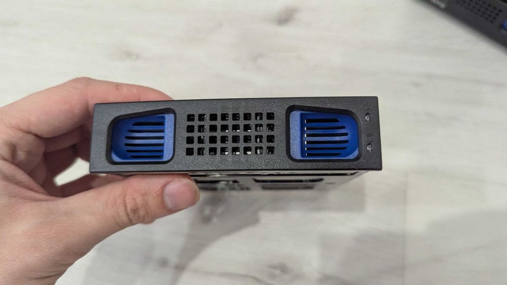 Зовнішній карман для жорсткого диска CENMATE 2,5/3,5 SATA HDD/SSD