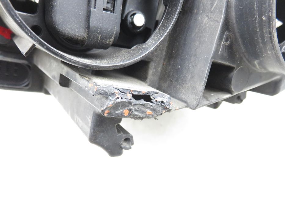 Lampa Prawa Przednia Vw Scirocco III