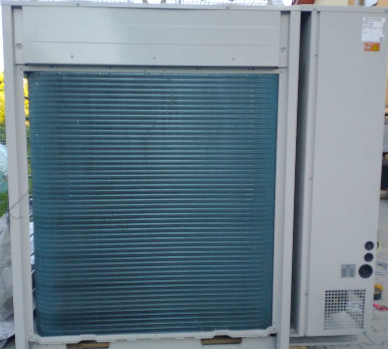 Chiller agregat wody lodowej pompa ciepła Daikin 32/40kW