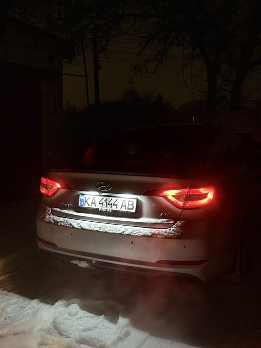 Водій зі своїм авто по Україні(перевозка людей)